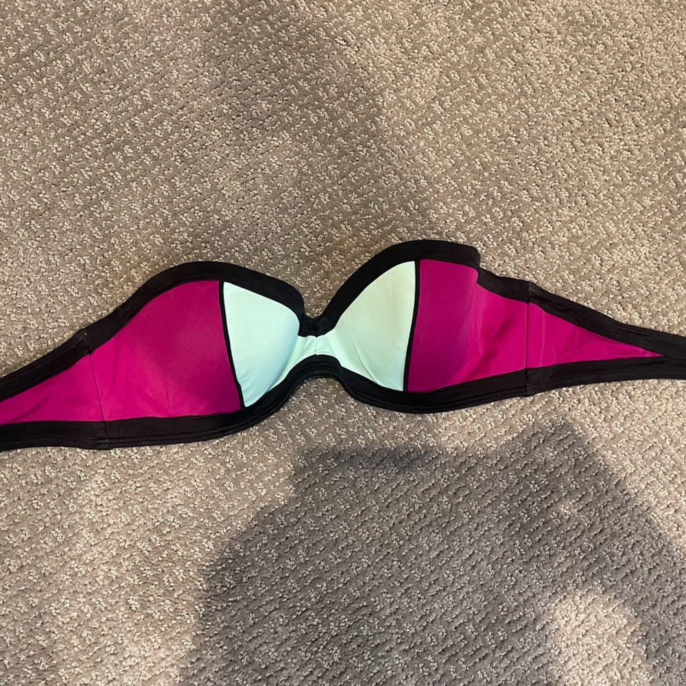 Victoria Secret bandeau bikini top size medium
